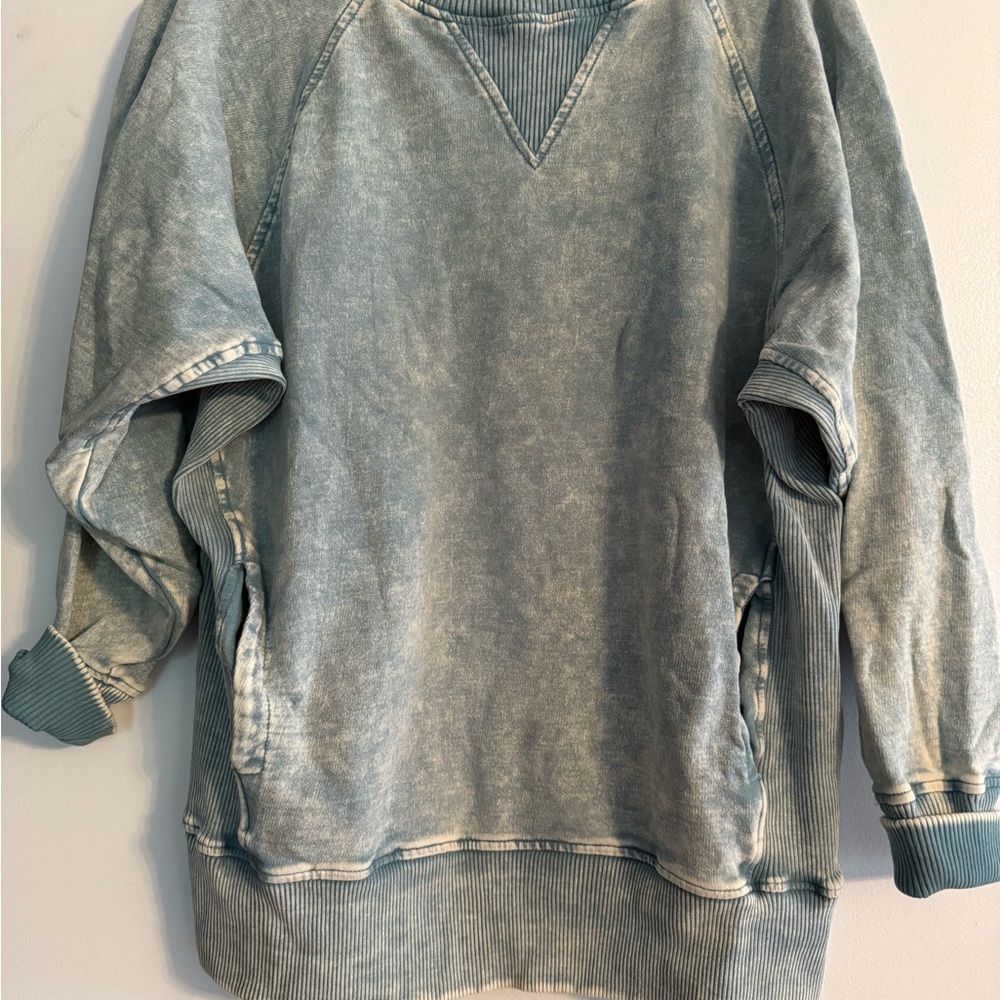 Zenana Outfitters Blue Crewneck Sweater Relaxed Fit